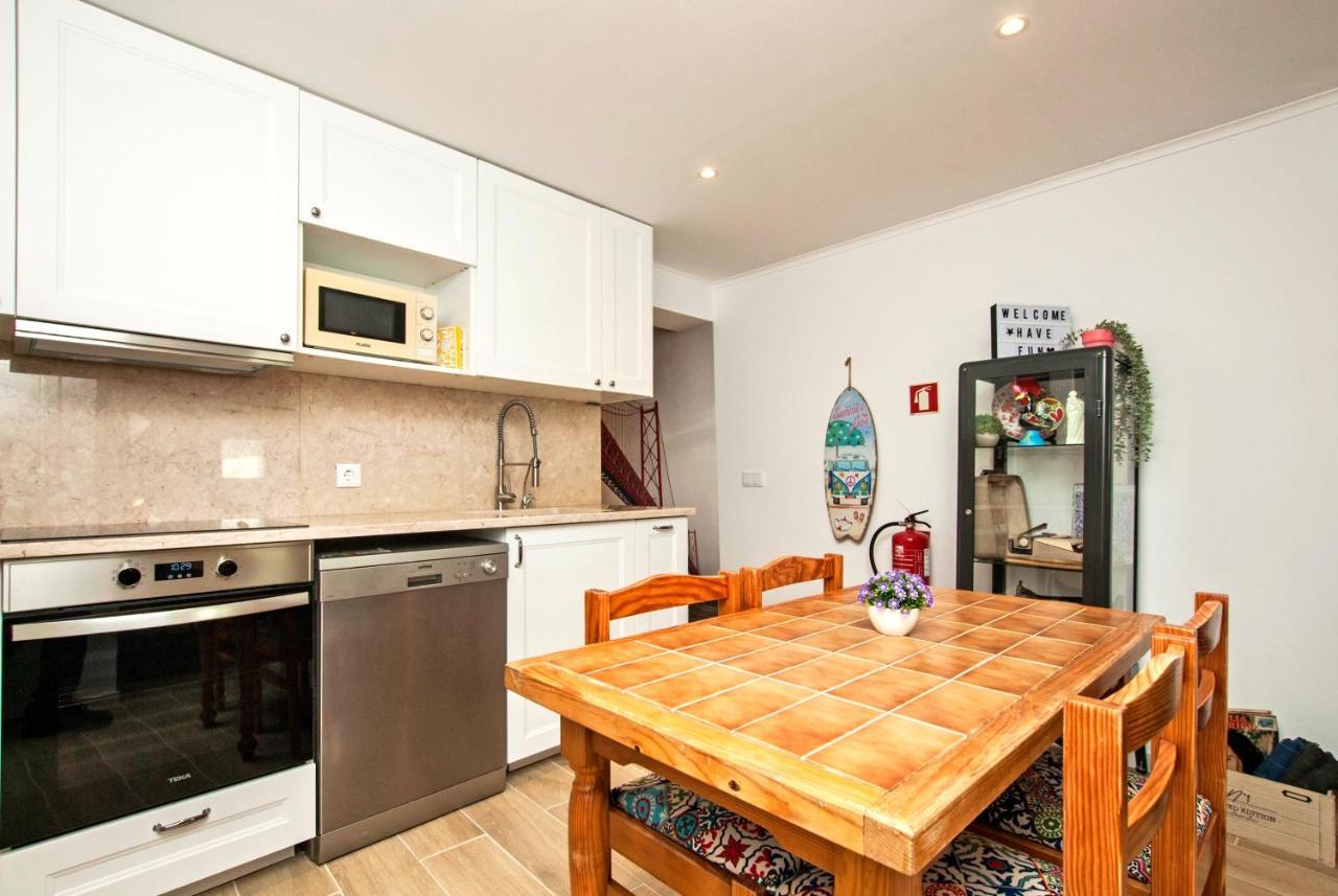 Apartamento Ponte 25 Abril Лиссабон Экстерьер фото